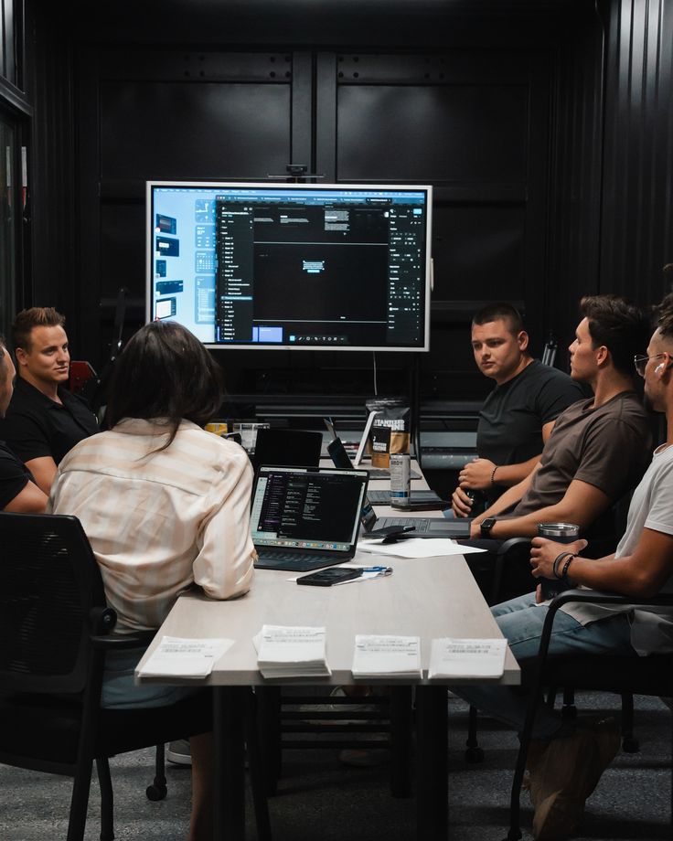 How to do social media management